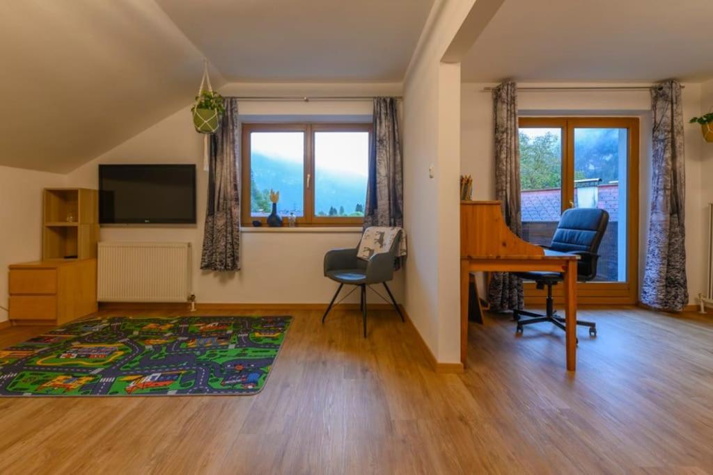 Family Apartment Bad Goisern am Hallstättersee Exterior foto